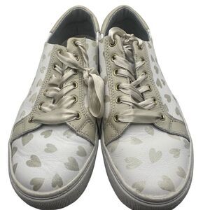 NURSE MATES ALIGN Hope
Breast Cancer Awareness White
Silver Leather Sneakers 9.5